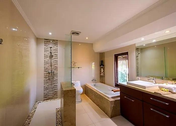 New Open 3bedroom Ocean Blue 1 Residence